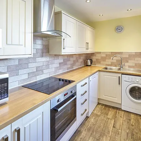 Host & - Rosemill Holiday home *